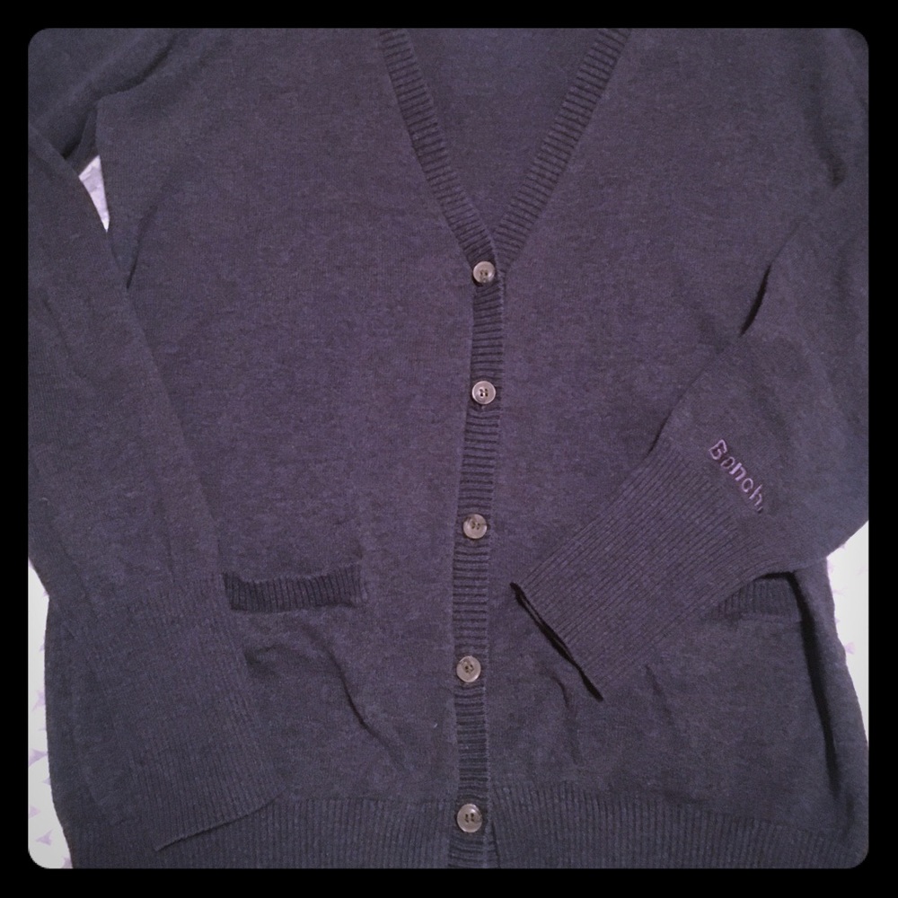 Bench cardigan